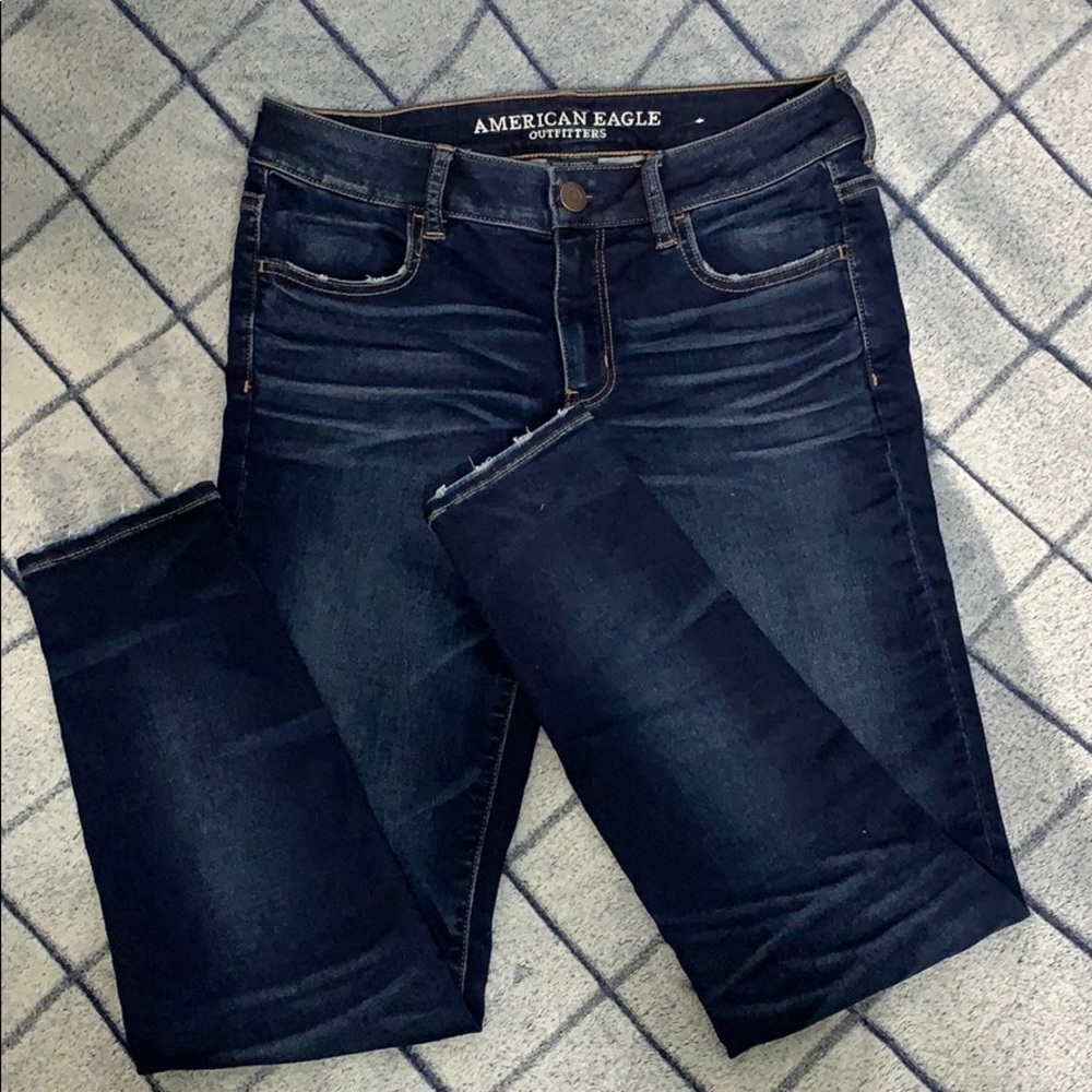 NWOT American Eagle low rise dark wash jegging